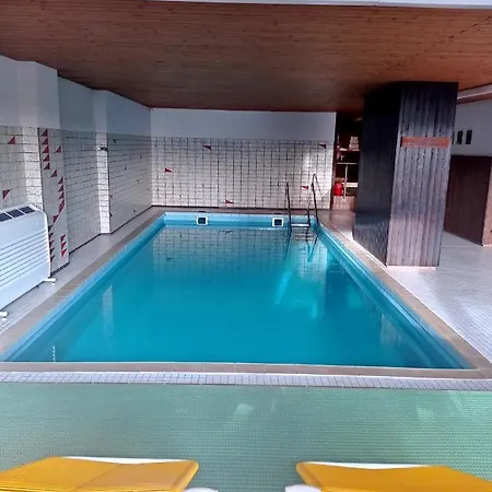 公寓 Tv, Wlan, Terrasse, Hallenbad, Parkplatz